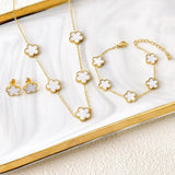Conjunto de Joias Femininas 18K — Colar, Brincos e Pulseira Flor de Trevo 🌸✨