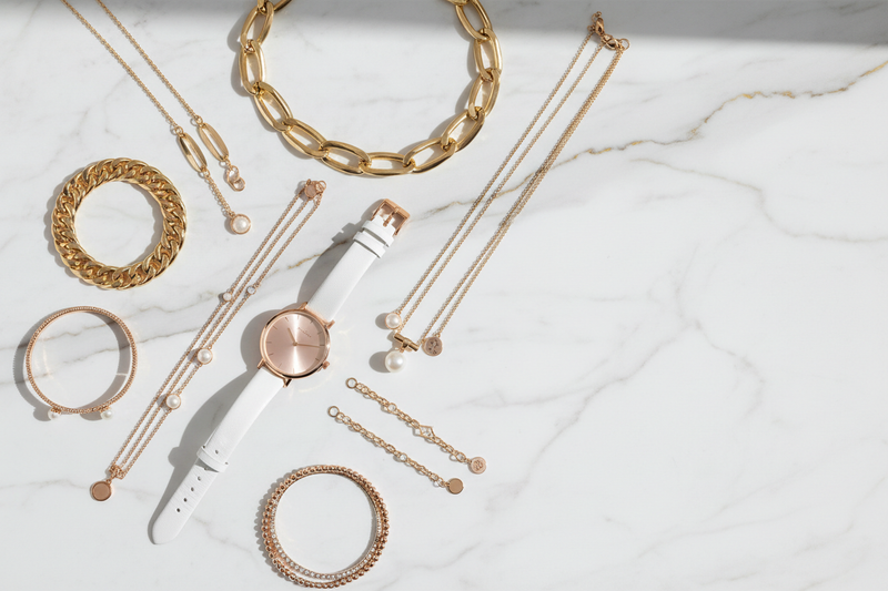 Pulsera, Peloj, Collar